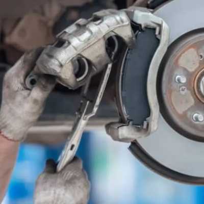 como purgar el sistema de frenos del auto
